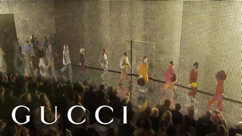 Watch the Gucci Fall/Winter 2019 Show Live 